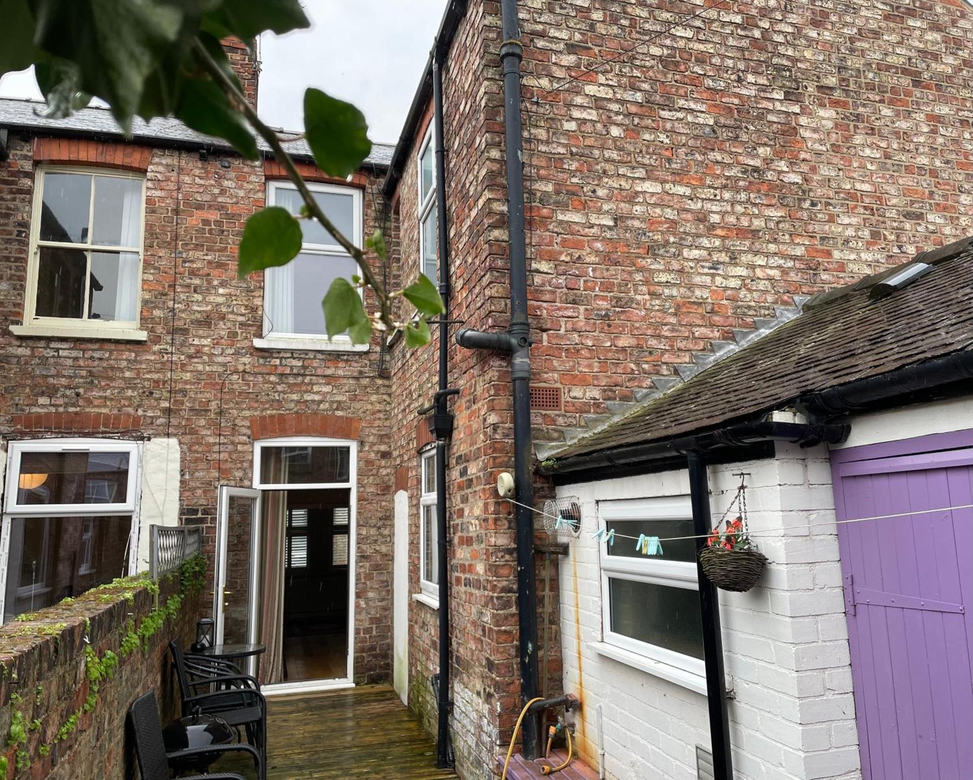 Riverside Lodge - Quaint Victorian Home By The River York Exteriör bild